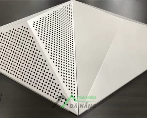 Trần nhôm tam giác